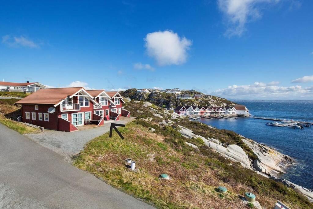 Seaside Holiday Home, Great For Fishing & Hiking Hellesoyni Exterior photo